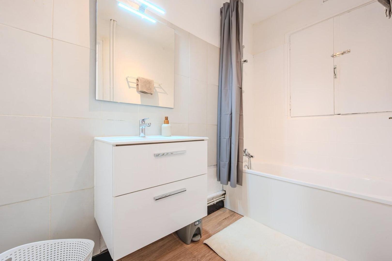 Le Balcon De Mayol -appartement T3 *